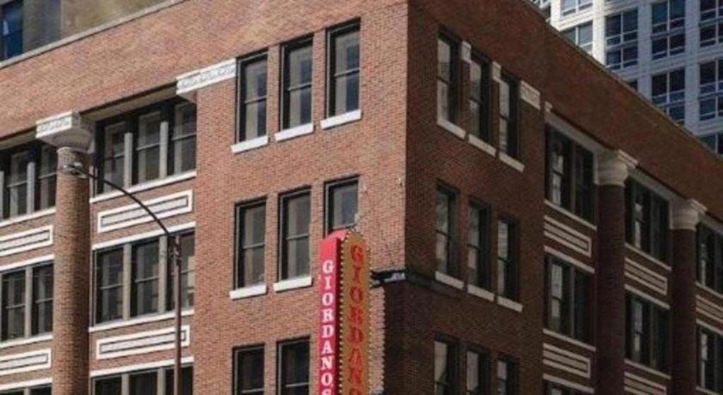 Found Hotel Chicago River North Extérieur photo
